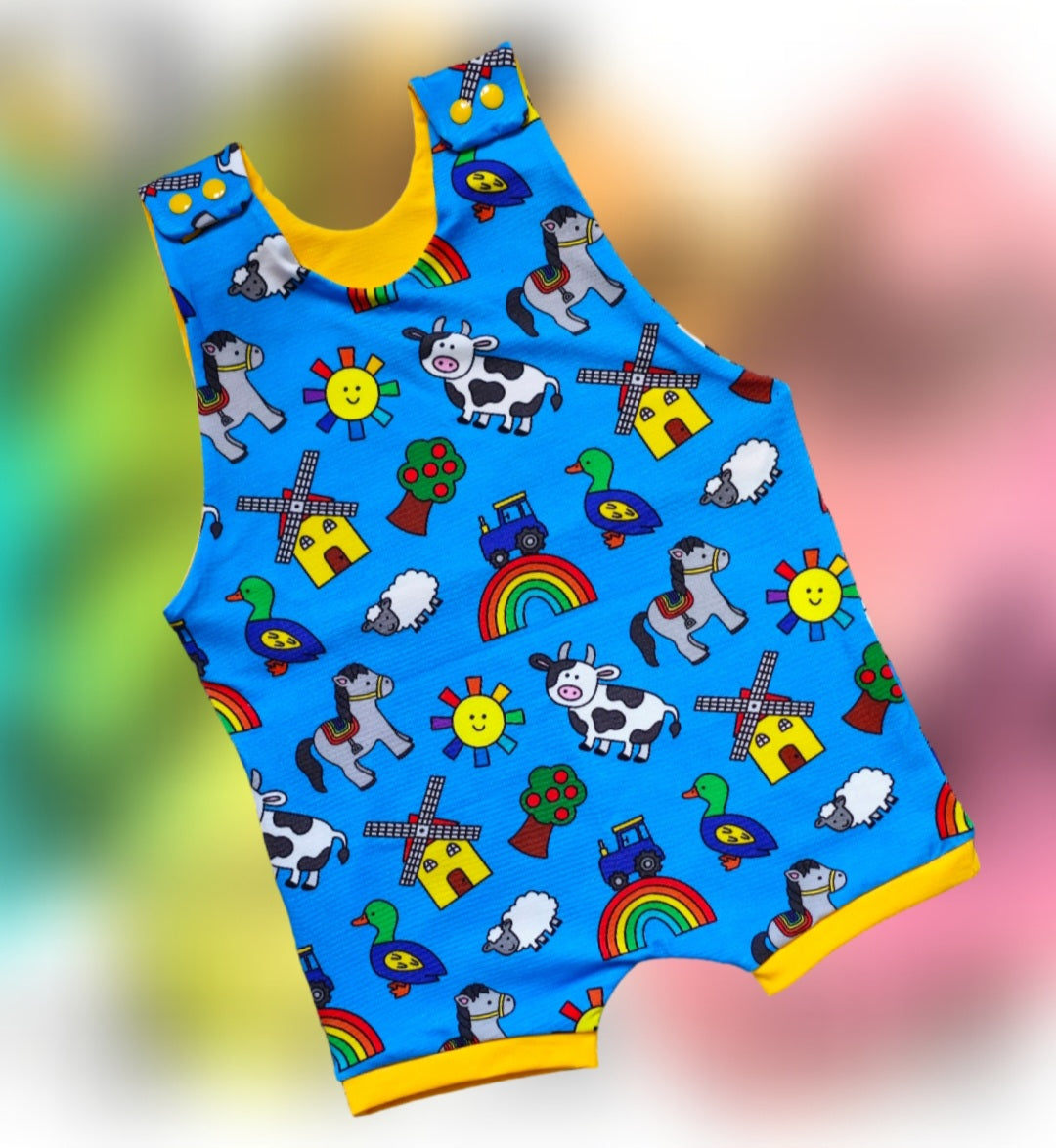 Short romper (shoulder snaps)