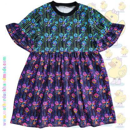 Childrens smock dress (0-11Y)