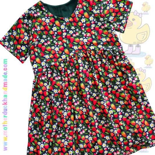 Womens/Teens 'The Charlie' dress (UK4-28)