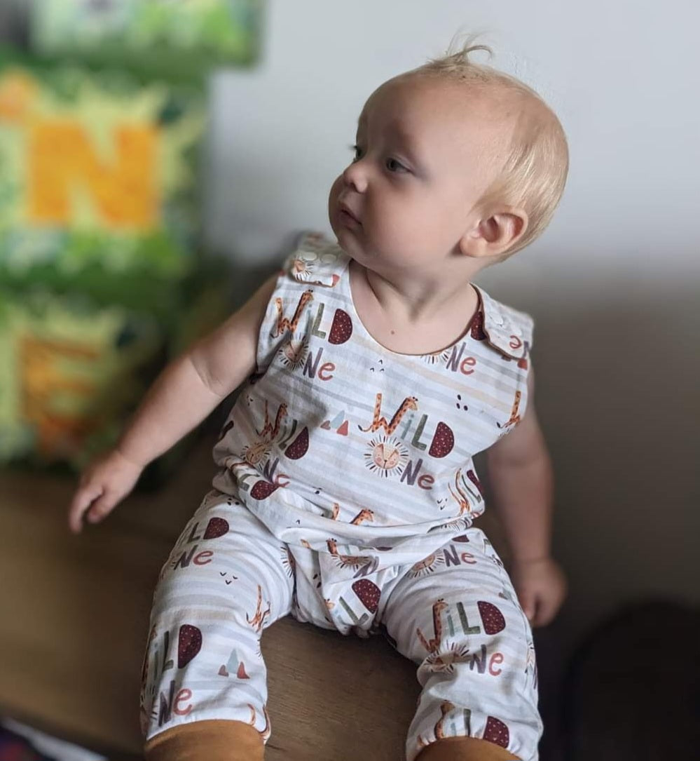 Long romper (shoulder snaps)