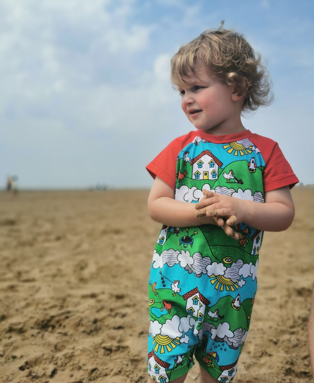 Raglan short romper (pull on)