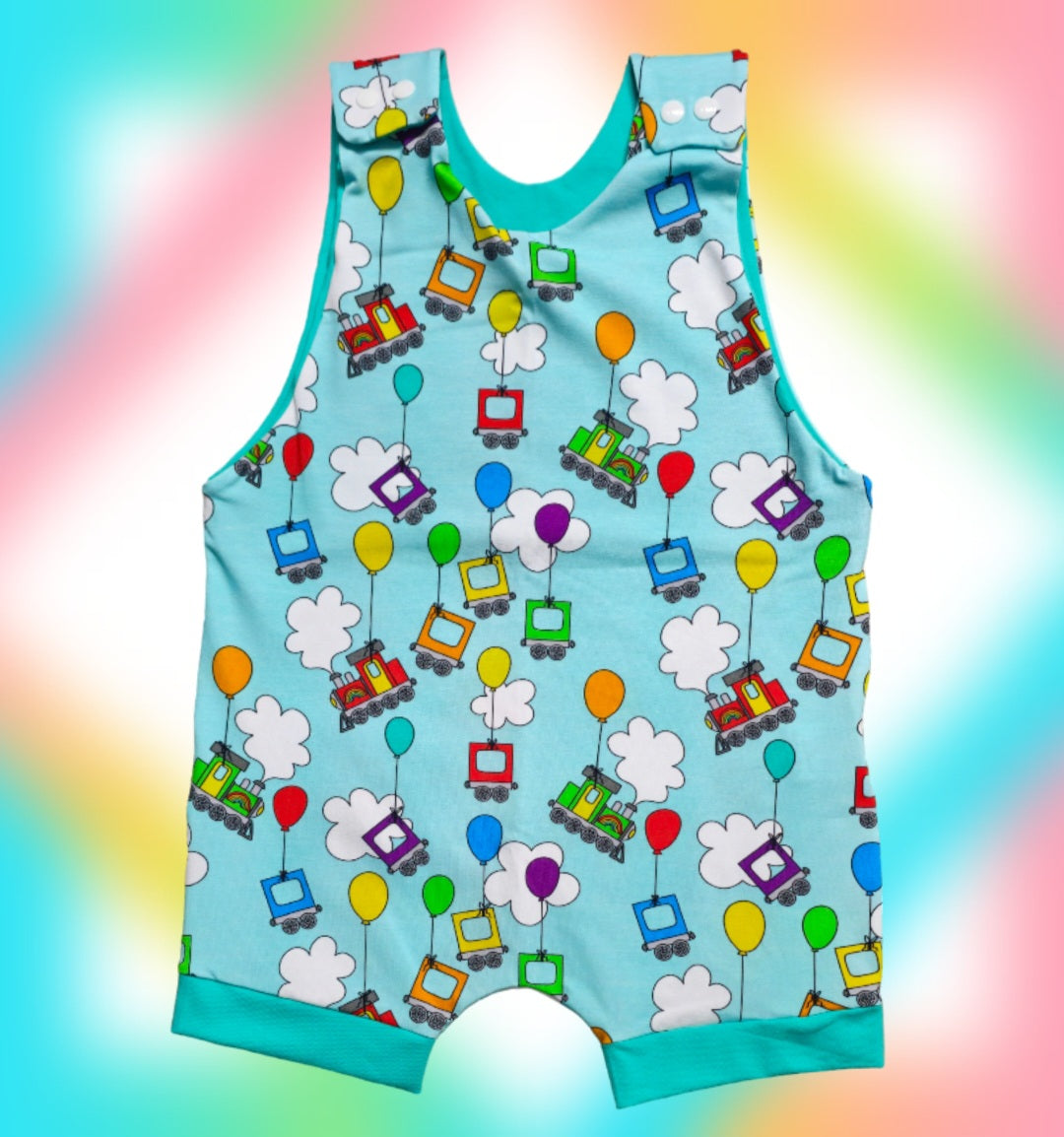 Short romper (shoulder snaps)