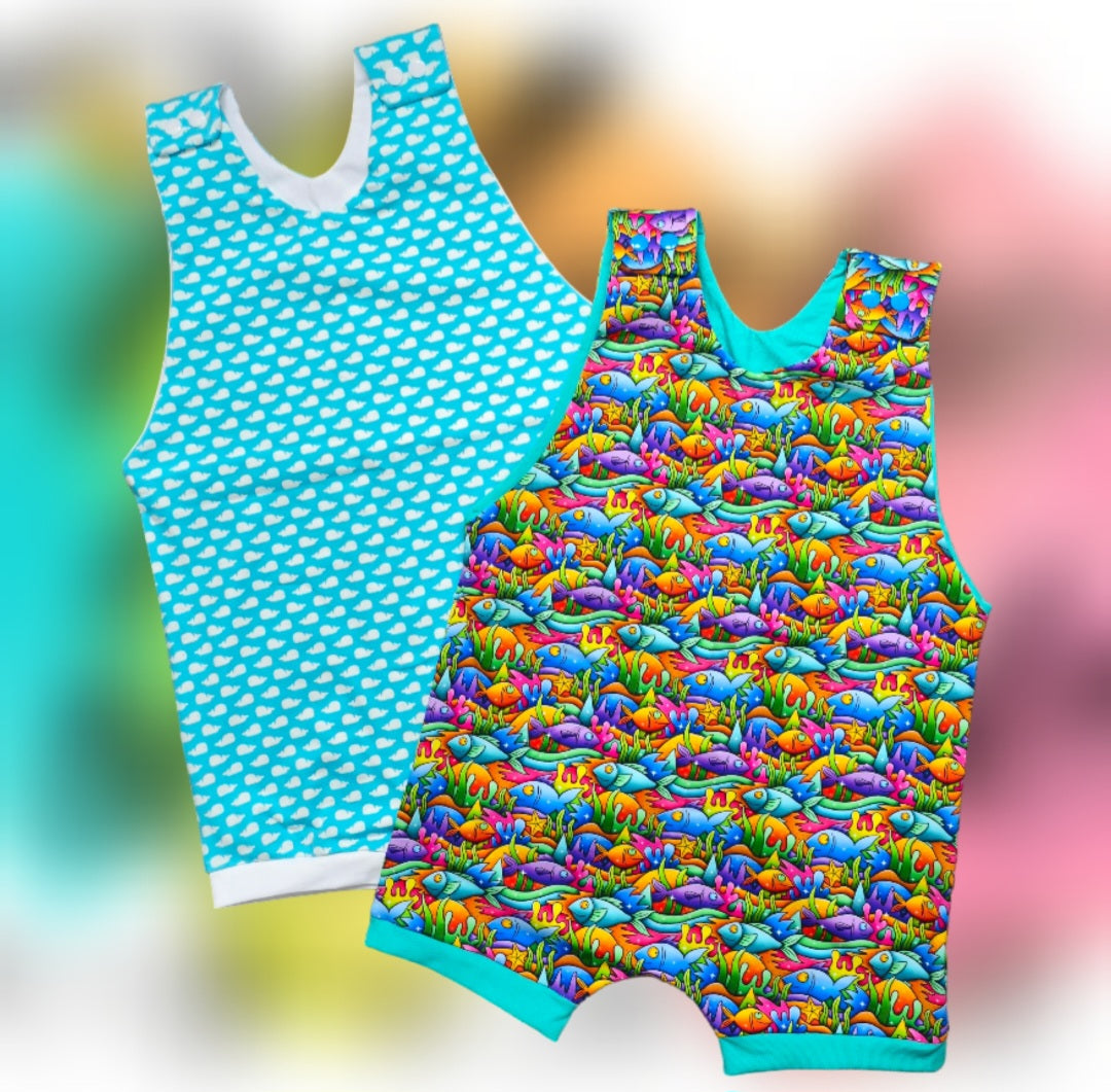 Short romper (shoulder snaps)